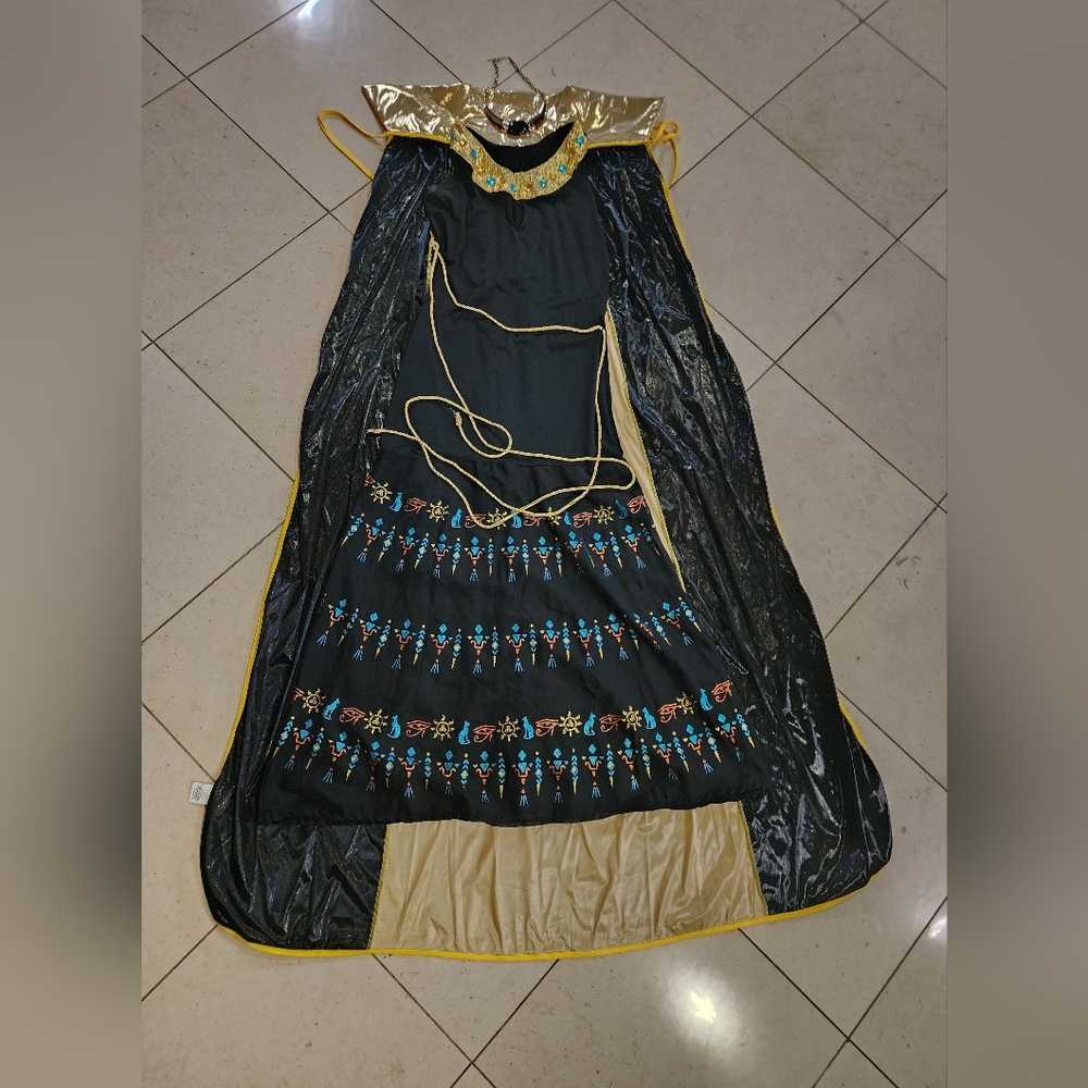Egyptian Queen Halloween Costume Adult Women Size Small 3 Pieces